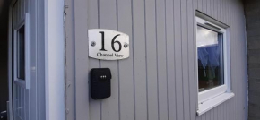 Beautiful 2-Bed Chalet in Bideford